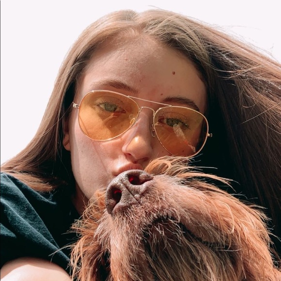 MEET THE POSHER - Picture 2 of 3